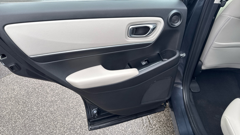 Honda HR-V 1.5 eHEV Advance Style 5dr CVT Hybrid Hatchback